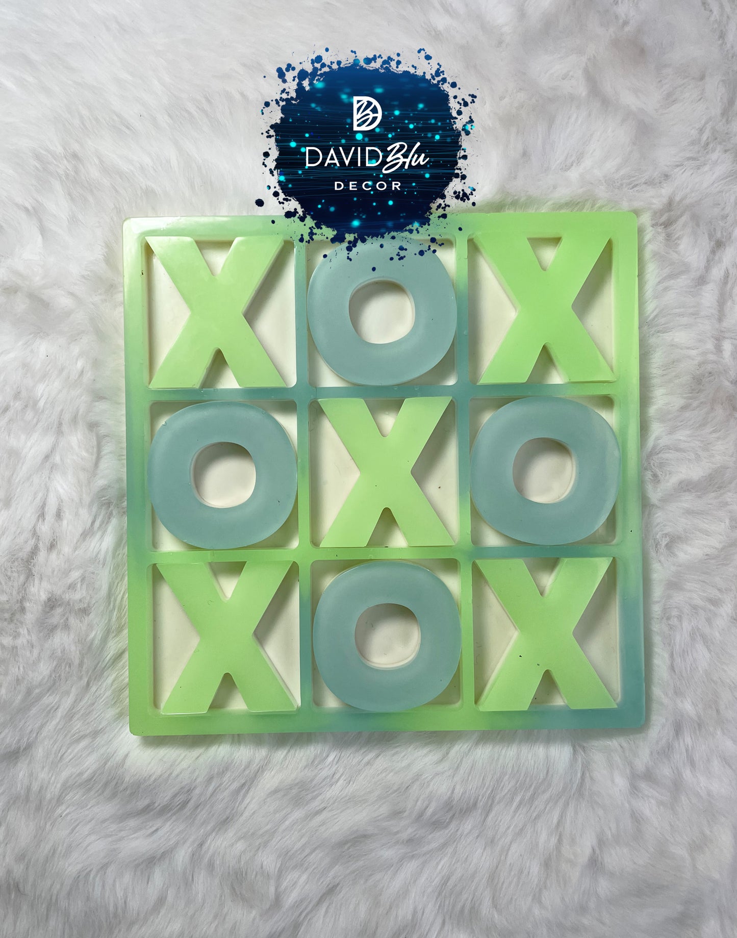 GLOW-IN-THE DARK TIC-TAC-TOE BOARD